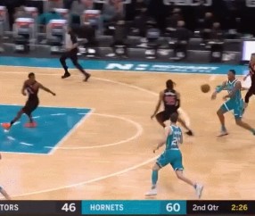 开云体育官网-三球一数据直追库里 他的远投被低估了太多！